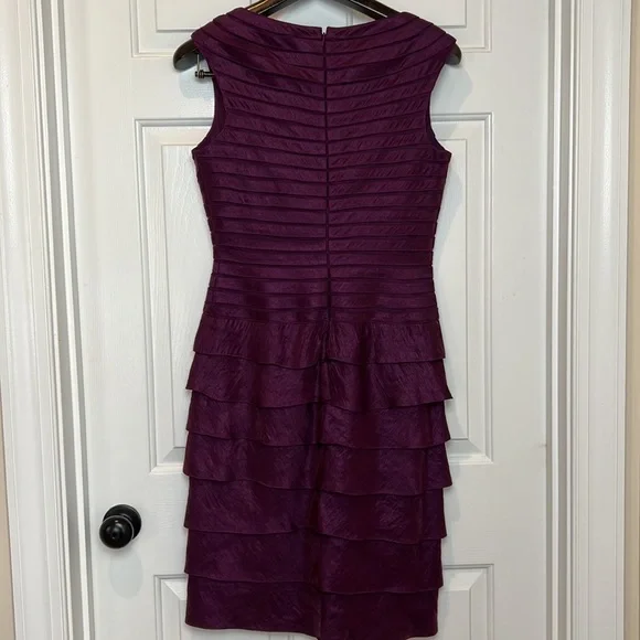 Adrianna Papell Sleeveless Tiered Ruffle Cocktail Dress Size 10 Plum - Picture 8 of 12